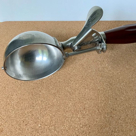 Vintage Shore Craft Ice Cream Scoop Stainless Bakelite Handle - Picture 13 of 16